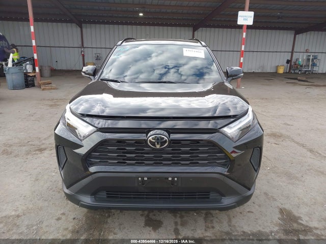 JTMRWRFV4SJ069414 Toyota Rav4 Hybrid Xle