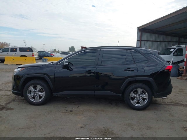 JTMRWRFV4SJ069414 Toyota Rav4 Hybrid Xle