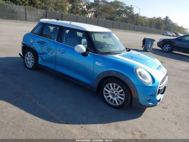 2015 MINI HARDTOP WMWXU3C54F2B58673