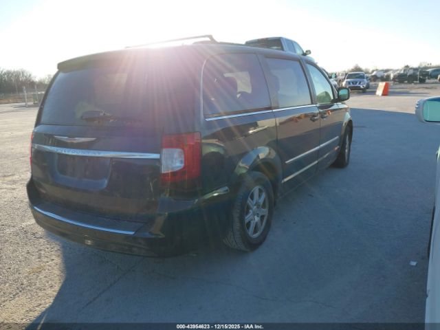 2011 CHRYSLER TOWN & COUNTRY 2A4RR5DG4BR623688 Photo 3