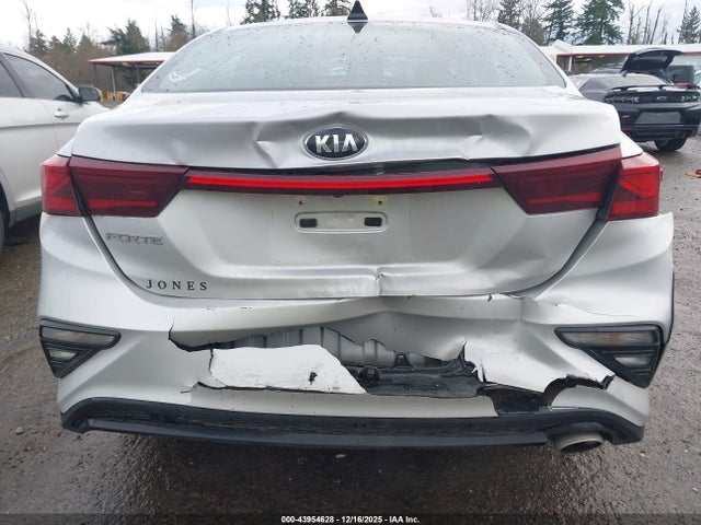 3KPF24AD4KE087120 KIA Forte Lxs