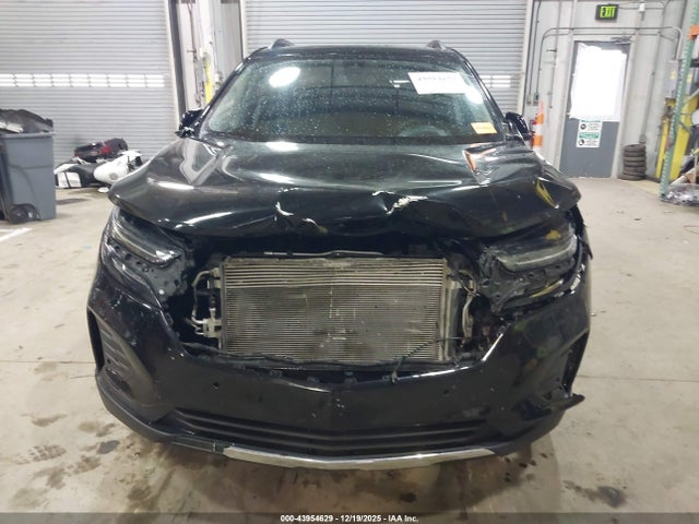 3GNAXUEV3NL140413 Chevrolet Equinox Awd Lt