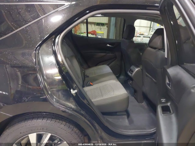 3GNAXUEV3NL140413 Chevrolet Equinox Awd Lt