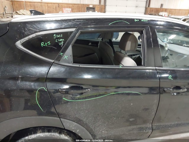 Продажа на аукционе авто 2018 Hyundai Tucson Sel, vin: KM8J3CA47JU702689, номер лота: 43954634