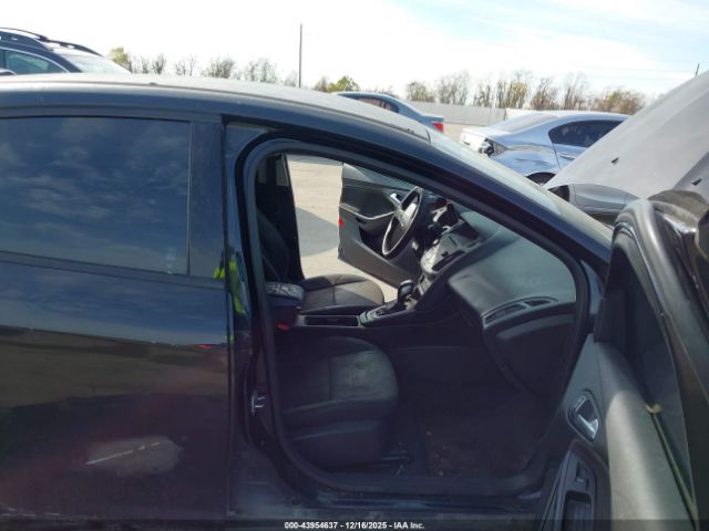 2015 FORD FOCUS 1FADP3F26FL374441 Photo 4