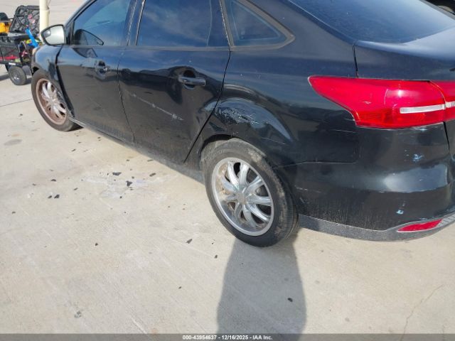 2015 FORD FOCUS 1FADP3F26FL374441 Photo 5