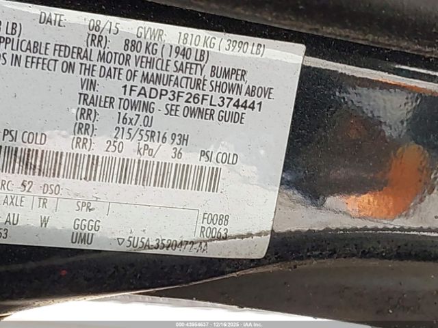 2015 FORD FOCUS 1FADP3F26FL374441 Photo 8