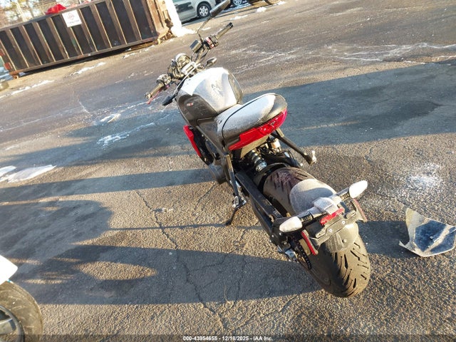 2023 TRIUMPH MOTORCYCLE TRIDENT 660 SMTL10UL5PTBG9714 Photo 2