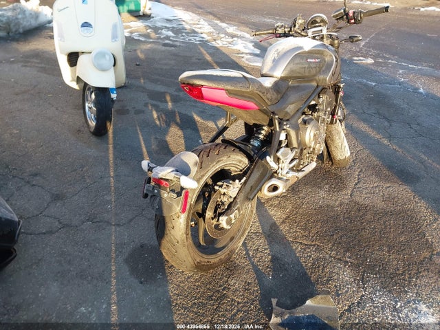 2023 TRIUMPH MOTORCYCLE TRIDENT 660 SMTL10UL5PTBG9714 Photo 3