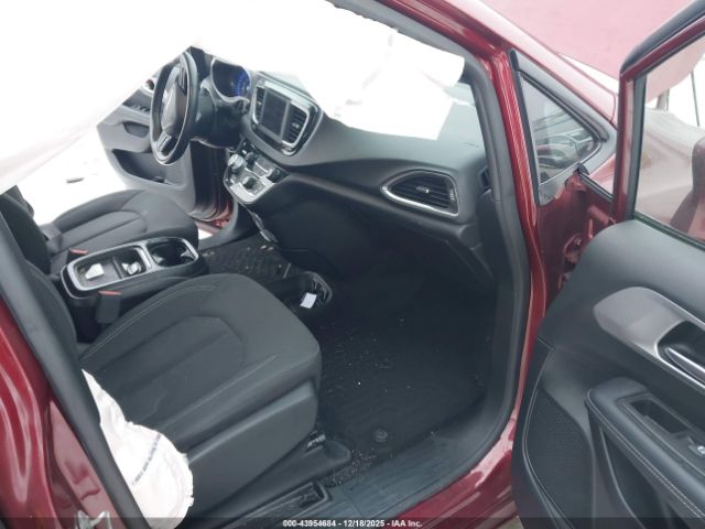 2019 CHRYSLER PACIFICA 2C4RC1FG6KR554967 Photo 4