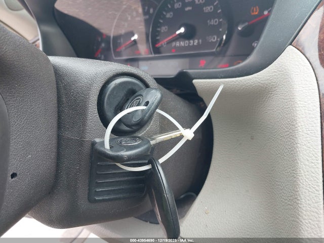 2007 CADILLAC DTS 1G6KD57YX7U174072 Photo 10