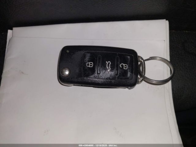 2015 VOLKSWAGEN TIGUAN WVGBV7AX9FW596841 Photo 10