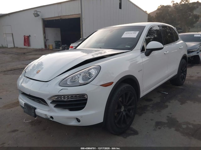 2014 PORSCHE CAYENNE HYBRID WP1AE2A25ELA51287 Photo 1