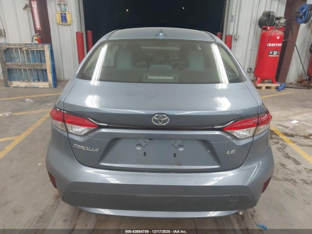 JTDEPRAE3LJ043164 Toyota COROLLA LE