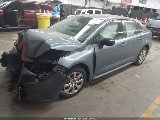 JTDEPRAE3LJ043164 Toyota COROLLA LE