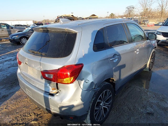 2017 MITSUBISHI OUTLANDER SPORT JA4AP3AW4HZ029149 Photo 3