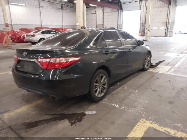 2015 TOYOTA CAMRY 4T1BF1FK1FU914342 Photo 3
