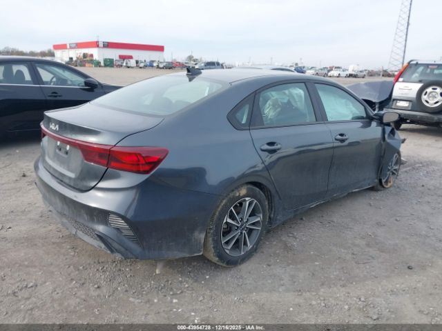 2023 KIA FORTE 3KPF24AD8PE684343 Photo 3