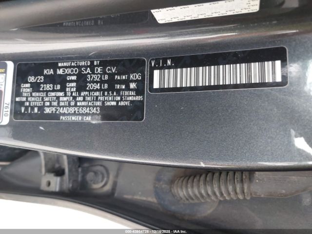 2023 KIA FORTE 3KPF24AD8PE684343 Photo 8