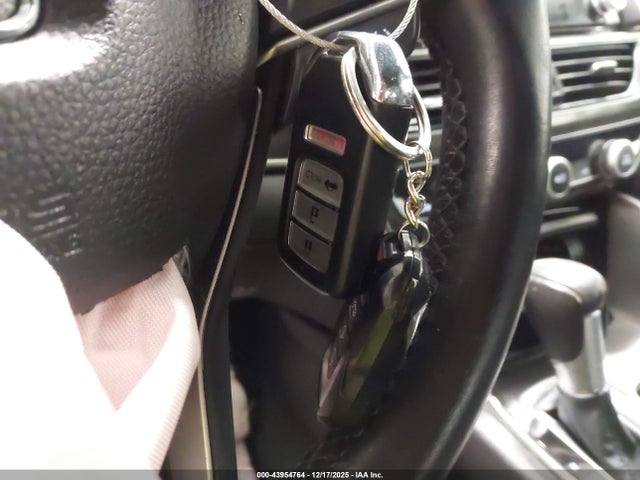 1HGCV1F31MA110272 Honda Accord Sport