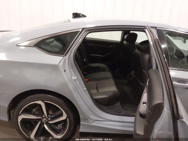 1HGCV1F31MA110272 Honda Accord Sport