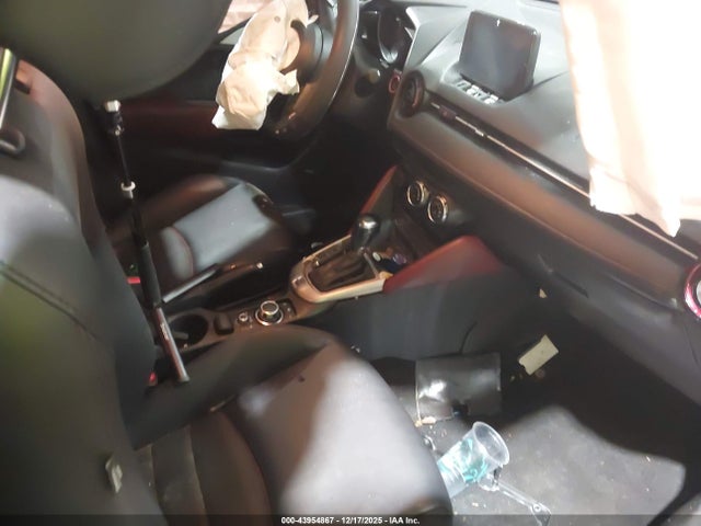 2018 MAZDA CX-3 JM1DKDC72J0300894 Photo 4