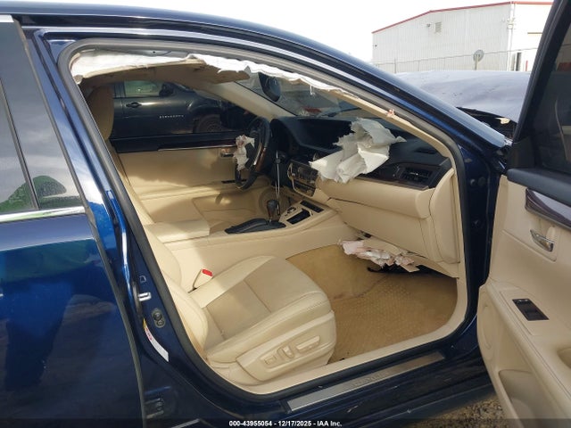 43955054 :رقم المزاد ، JTHBK1GG4F2173639 vin ، 2015 Lexus Es 350 مزاد بيع