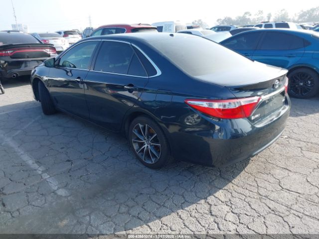 2017 TOYOTA CAMRY 4T1BF1FK3HU351121 Photo 2