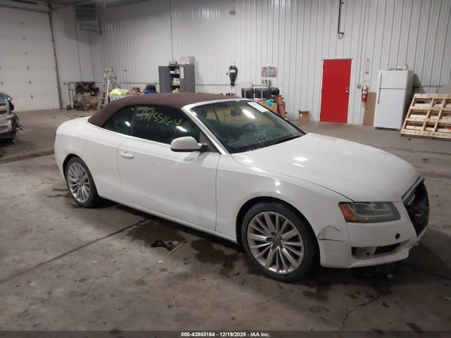 2011 AUDI A5 WAUJFAFH8BN014270 Photo 0