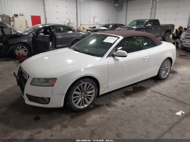 2011 AUDI A5 WAUJFAFH8BN014270 Photo 1