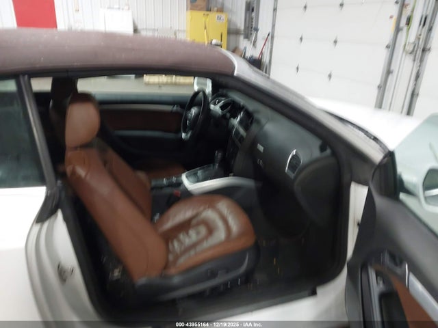 2011 AUDI A5 WAUJFAFH8BN014270 Photo 4