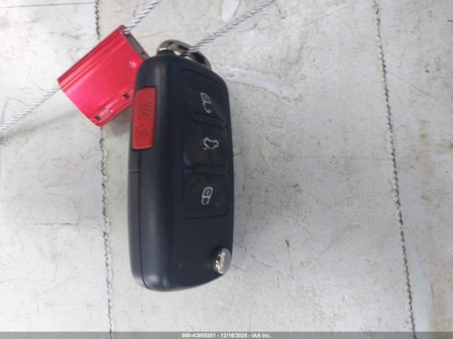 2016 VOLKSWAGEN TIGUAN WVGAV7AX8GW580580 Photo 10