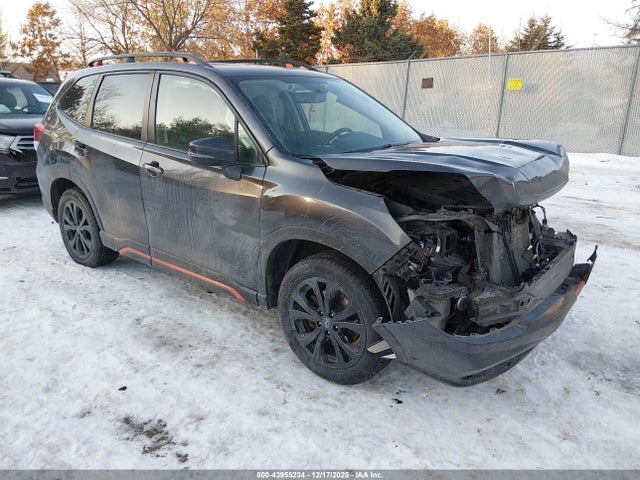 2019 SUBARU FORESTER JF2SKAPC0KH535196