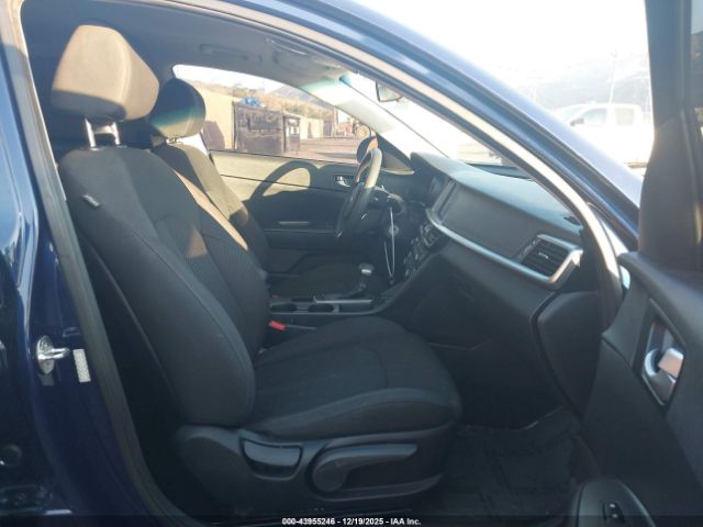 2019 KIA OPTIMA 5XXGT4L34KG371182 Photo 4