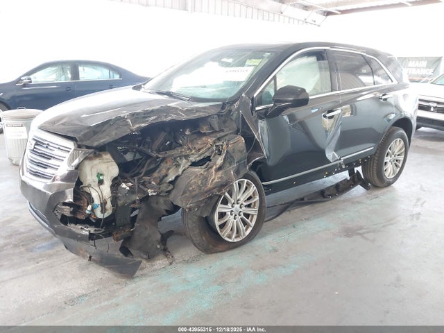 2018 CADILLAC XT5 1GYKNARS7JZ224328 Photo 1