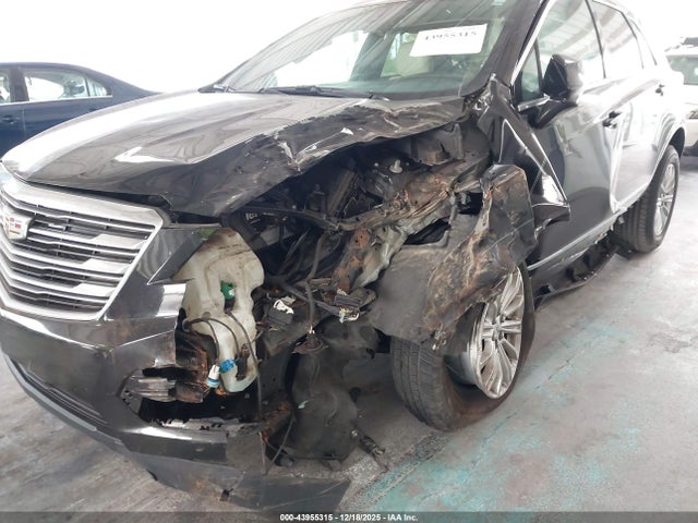 2018 CADILLAC XT5 1GYKNARS7JZ224328 Photo 5