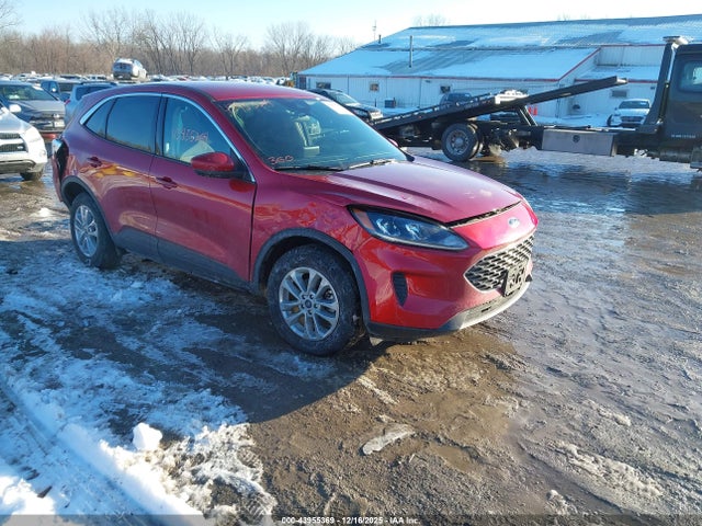 1FMCU9G6XLUC08122 Ford ESCAPE SE