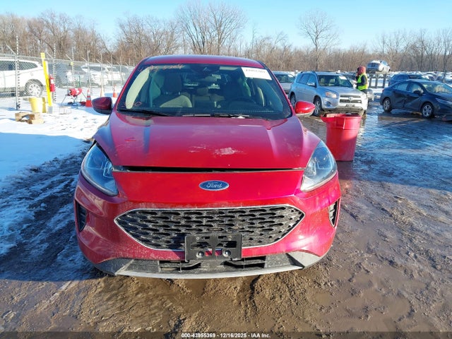 1FMCU9G6XLUC08122 Ford ESCAPE SE