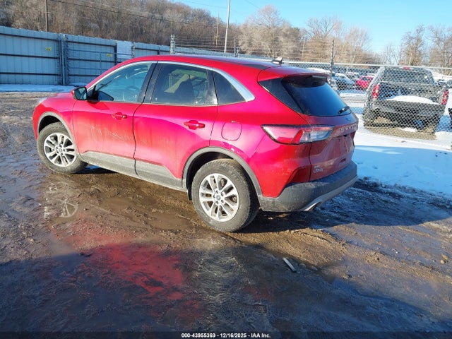 1FMCU9G6XLUC08122 Ford ESCAPE SE