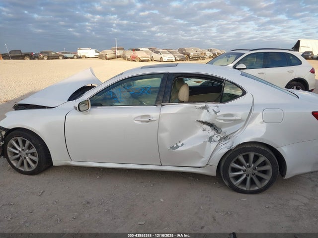 Продаж на аукціоні авто 2010 Lexus Is 250, vin: JTHCF5C2XA5036089, номер лоту: 43955388