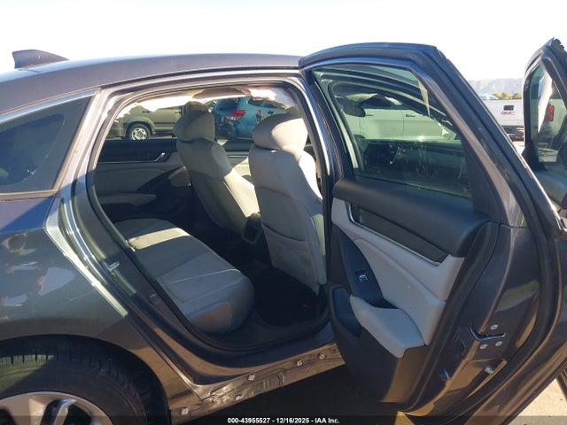 Honda ACCORD LX 2018 1HGCV1F18JA178191 Image 8