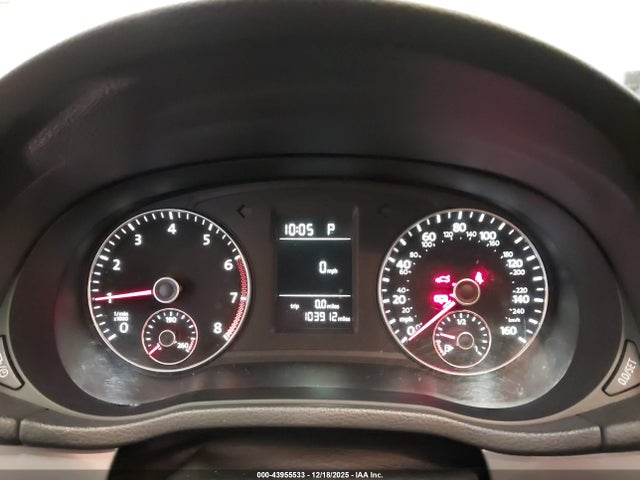 1VWAS7A32FC012459 Volkswagen Passat 1.8t Wolfsburg Edition