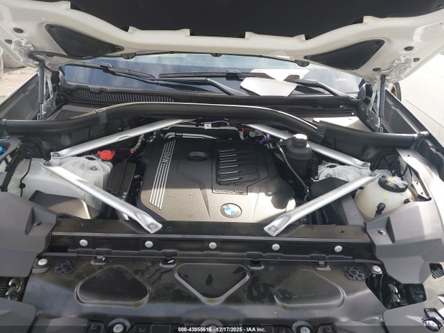 2021 BMW X5 5UXCR6C06M9E22651 Photo 9