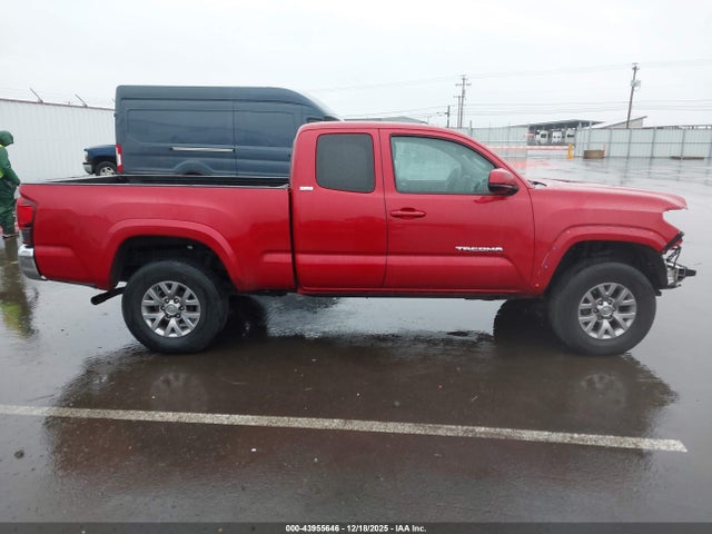 5TFRZ5CN5JX062679 Toyota Tacoma Sr5 V6