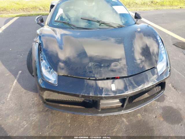 2019 FERRARI 488 GTB ZFF79ALA6K0245873 Photo 5