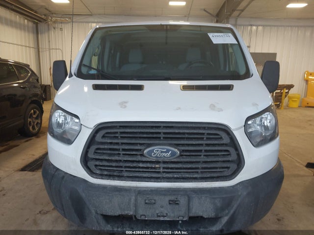 1FTYR2ZM0HKB43167 Ford Transit-250