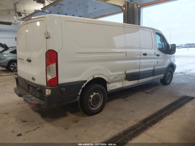 1FTYR2ZM0HKB43167 Ford Transit-250