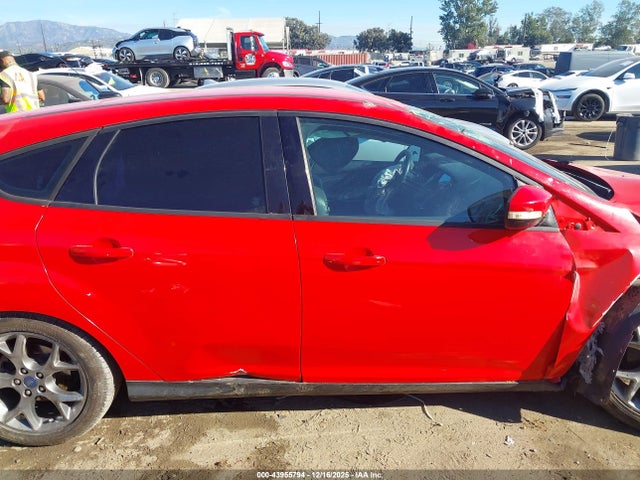 1FADP3K25EL414884 Ford FOCUS SE