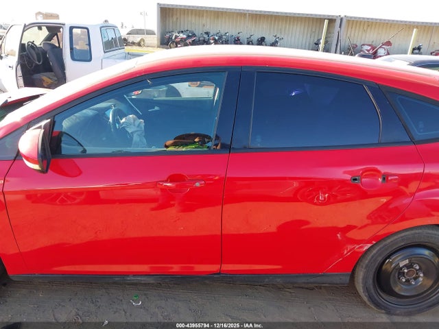 1FADP3K25EL414884 Ford FOCUS SE