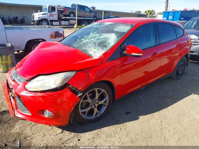 1FADP3K25EL414884 Ford FOCUS SE